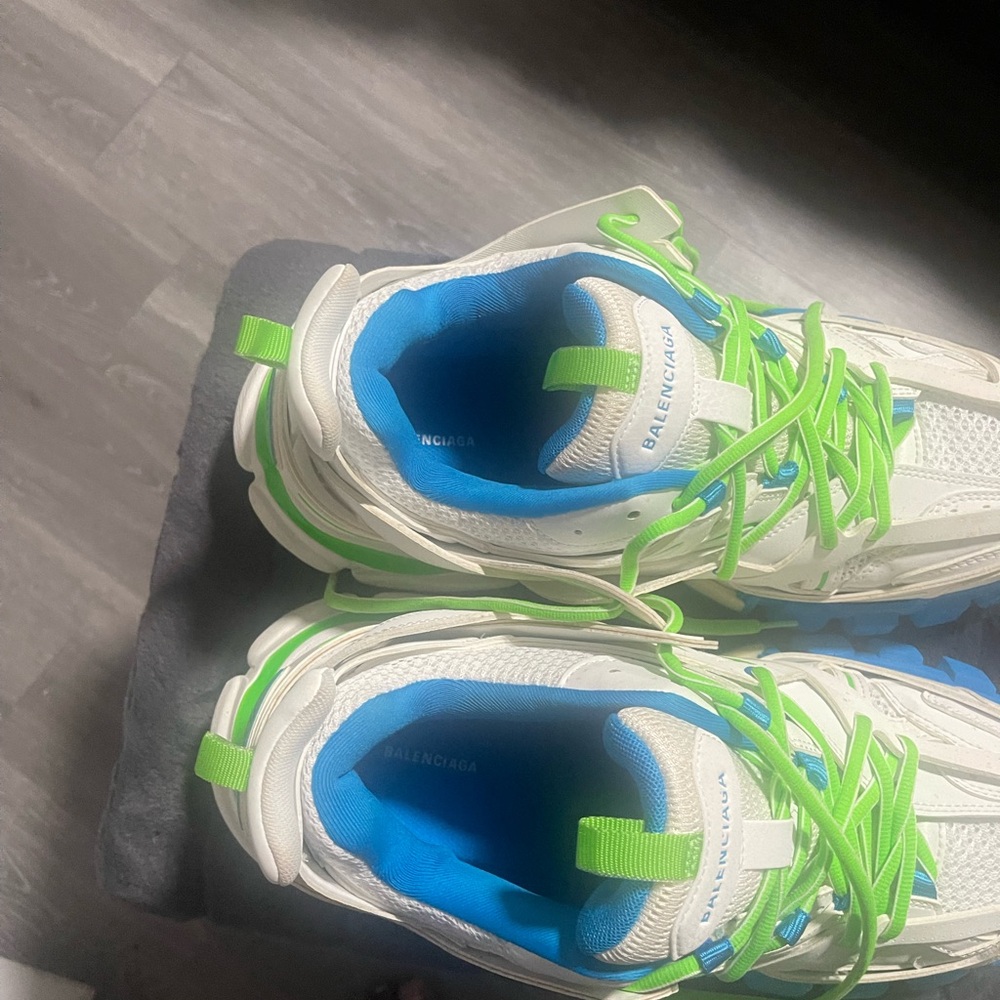Balenciaga sneakers size 11 men’s - Picture 3 of 4